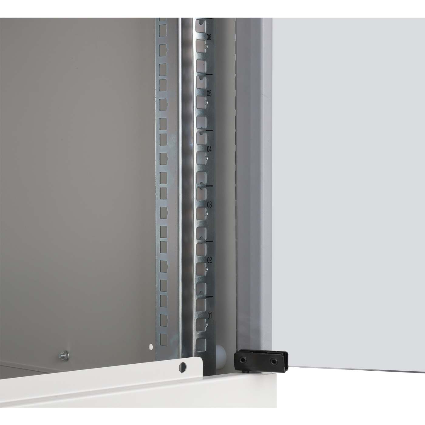 19" Wandverteiler, Basic Line, 9 HE, 487 (H) x 540 (B) x 400 (T) mm, grau Image 7